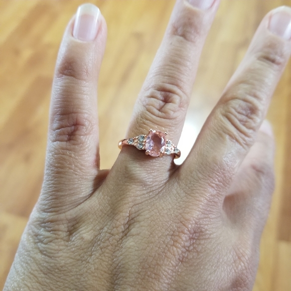 Beautiful Rose Gold Romantic Decorative Sz 8 Ring Zircon Gift - Picture 5 of 6